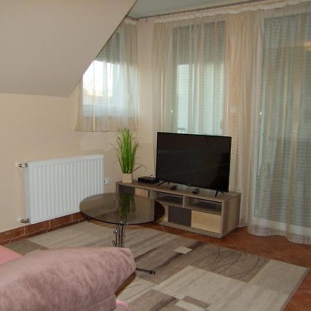 Gréta Apartman Hajdúszoboszló Extérieur photo