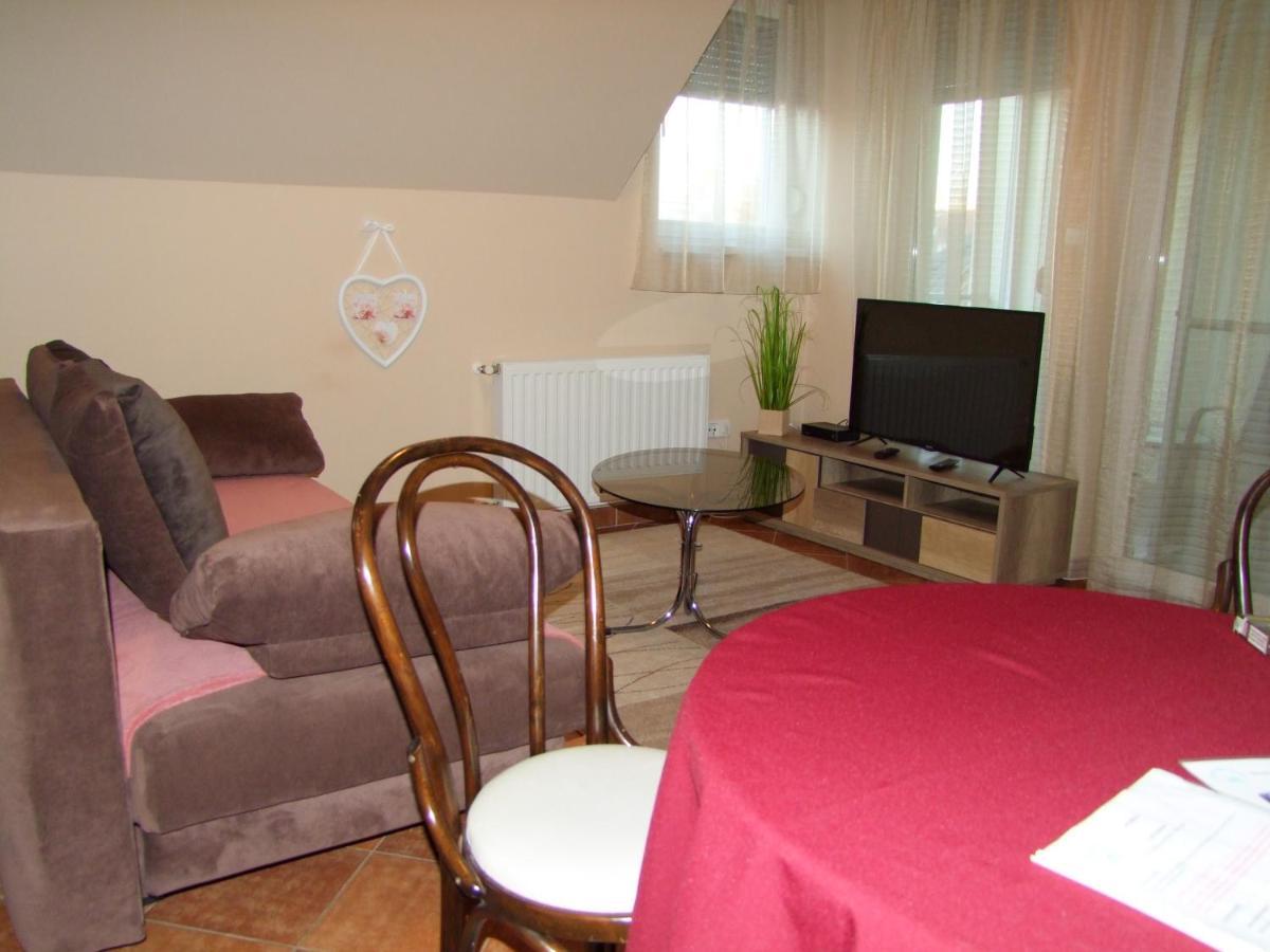 Gréta Apartman Hajdúszoboszló Extérieur photo